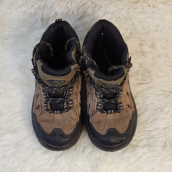 Boys lake n trail hiking boots Size 1 - Picture 1 of 8
